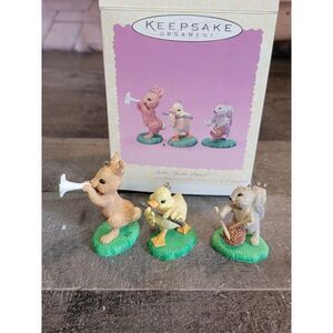 Hallmark Strike Up the Band 1996 bunny rabbit ornament Xmas Decor chick